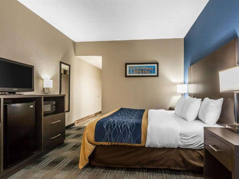 Comfort Inn Cleveland Airport Middleburg Heights Exteriér fotografie